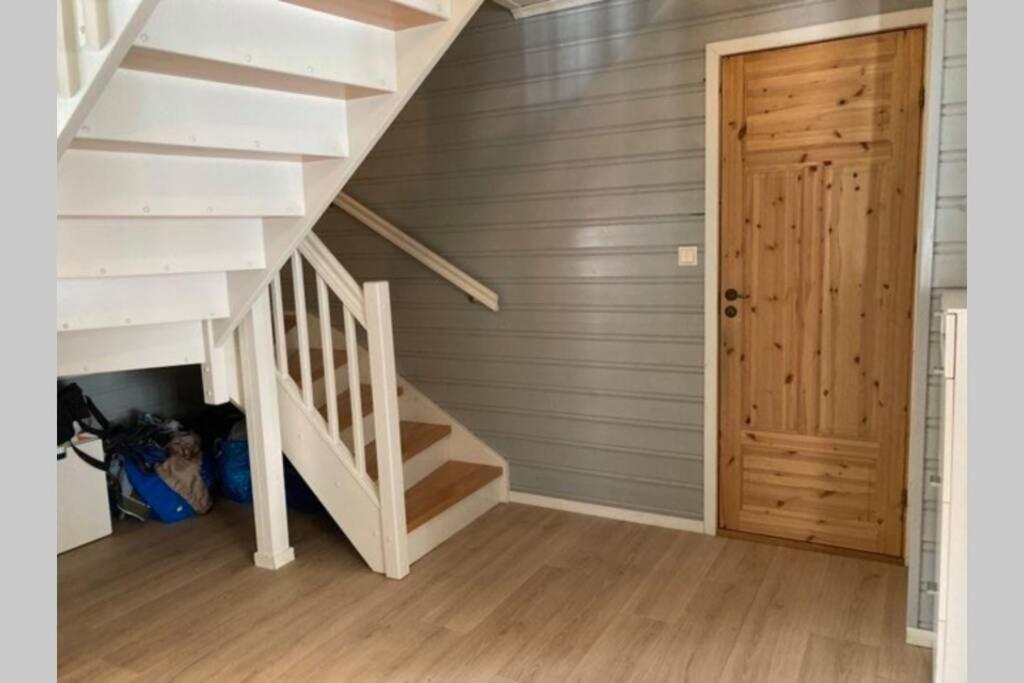 Comfortable House In Quiet Area Luster Εξωτερικό φωτογραφία