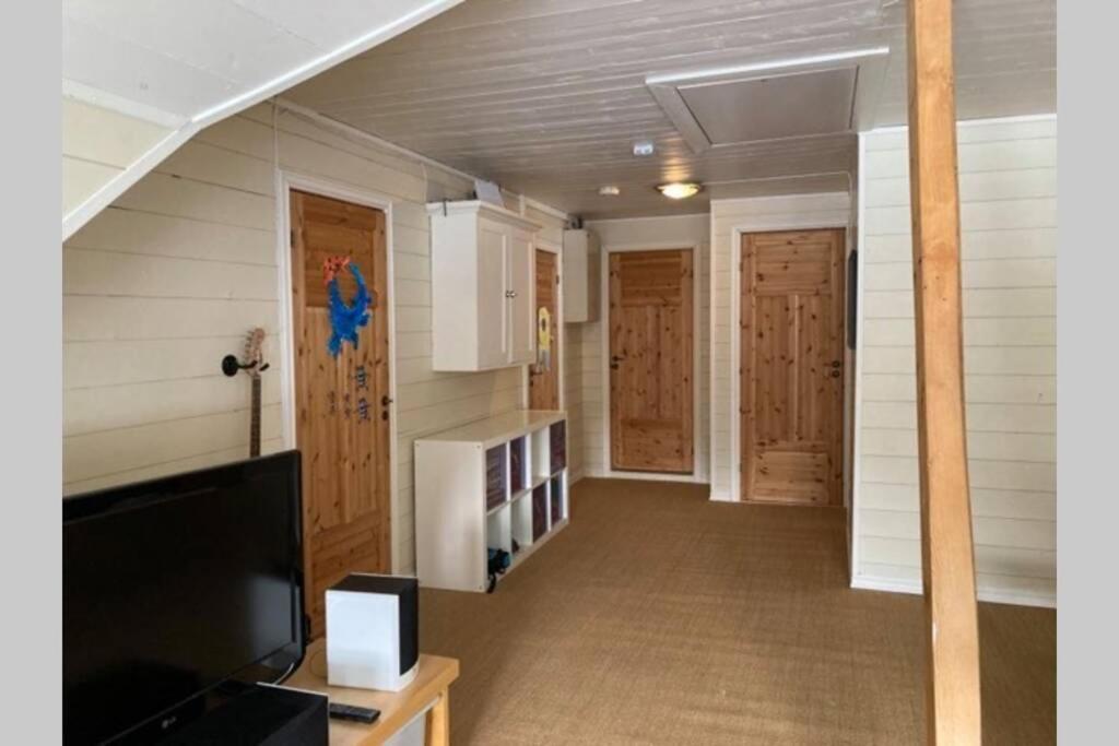 Comfortable House In Quiet Area Luster Εξωτερικό φωτογραφία